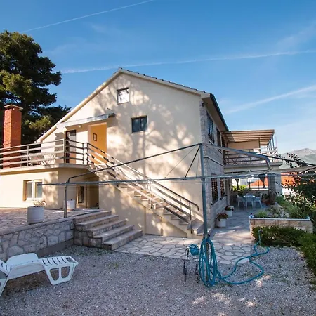 Boathouse Apartment Orebic
