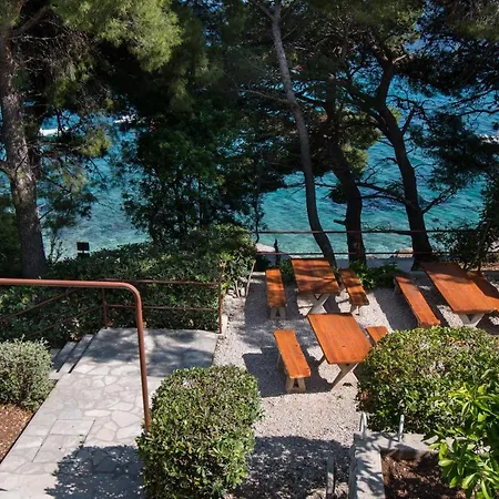 Boathouse * Orebic